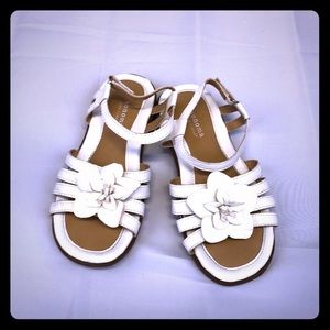 Sonoma Girls White Strappy Sandals size 3